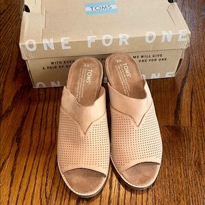 TOMS Majorca Mule with Heel